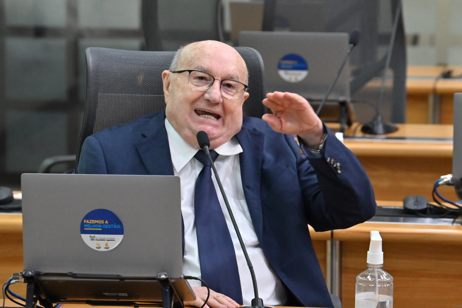 Para deputado, situação no Walfredo e Tarcísio Maia reflete a gravidade absoluta da situação no RN