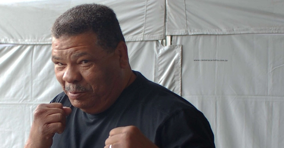 Morre Maguila, ex-lutador de boxe, aos 66 anos