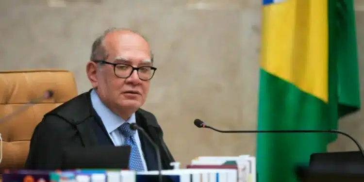 STF altera termos ‘pai’ e ‘mãe’ em registro do SUS