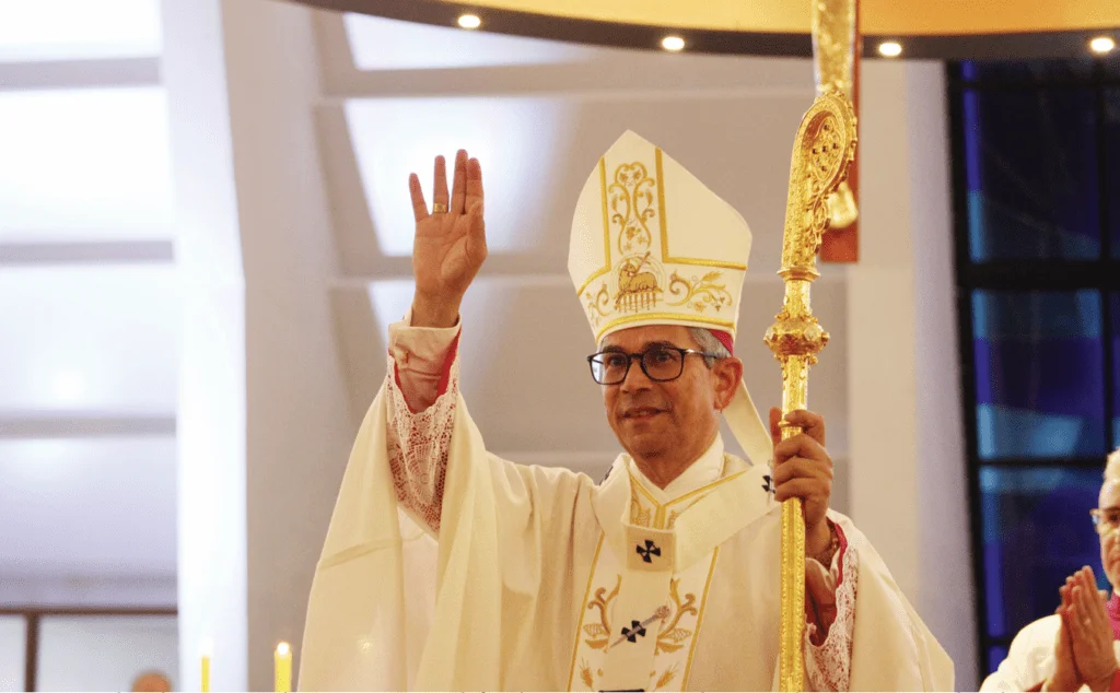 XÔ, SATANÁS: Padre Dalmário Barbalho de Melo recebe autorização para realizar exorcismos em Natal