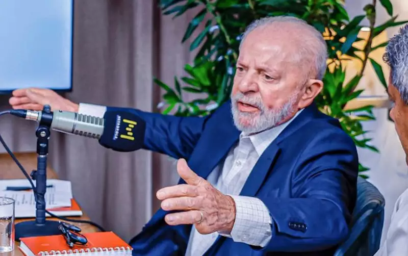 Estratégia de Lula agora é gastar fingindo que corta