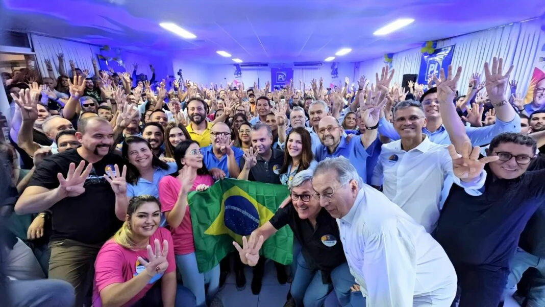 “Derrotar o PT é dever cívico. Em Natal, juntos para elegermos Paulinho Freire”, afirmou Rogério Marinho