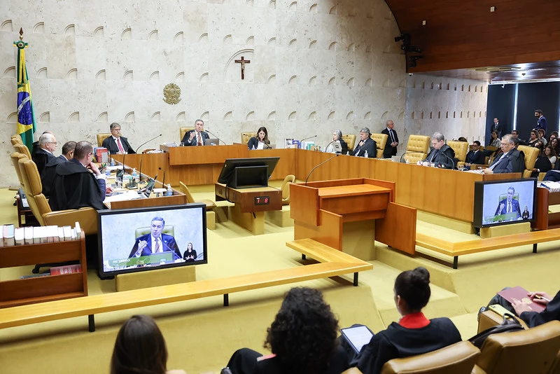 Ministros do STF têm o segundo maior salário da América do Sul