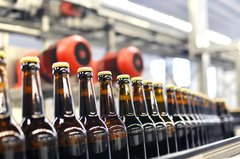 Preços do refrigerante e da cerveja podem disparar; entenda o motivo