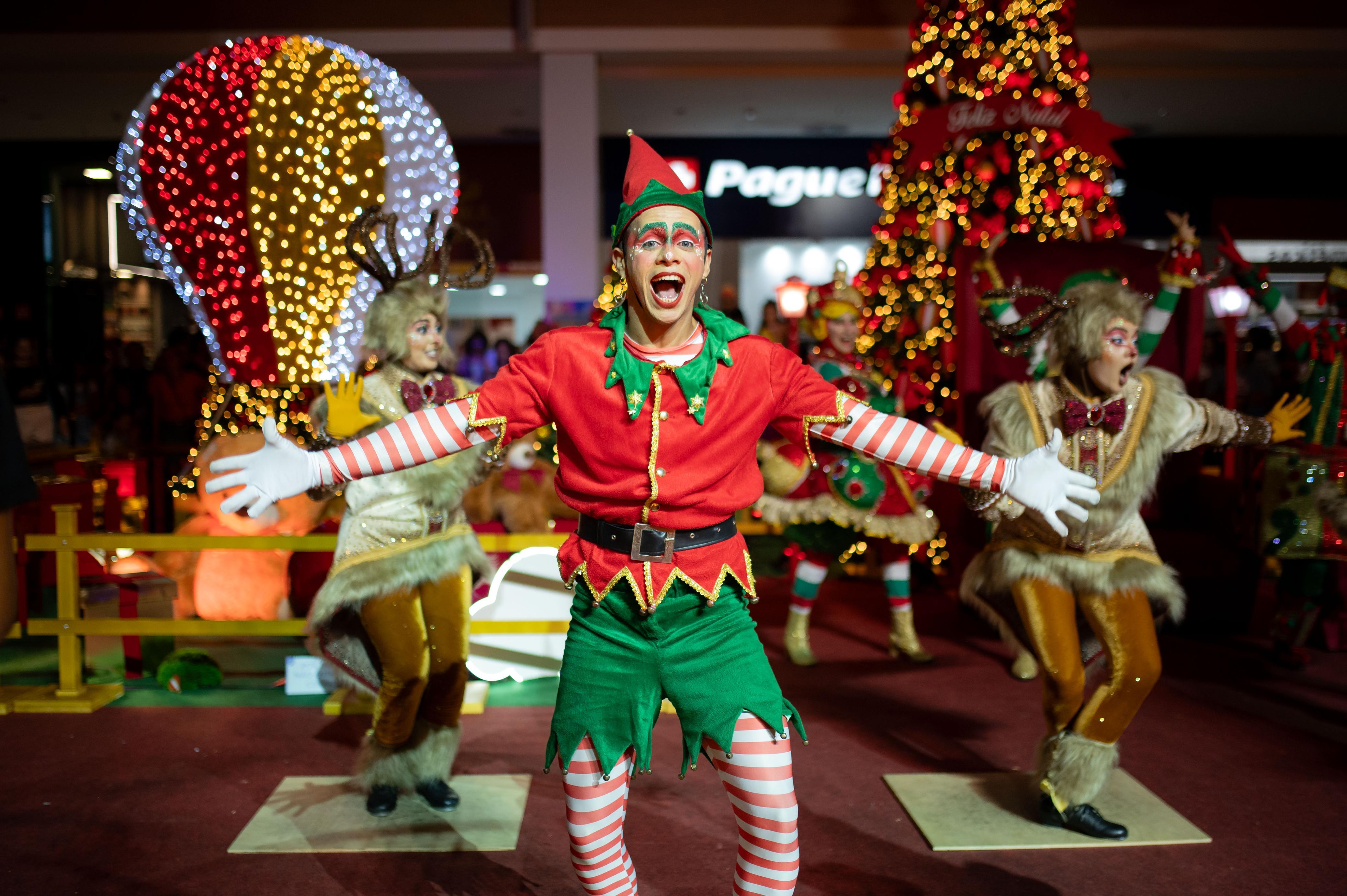 Midway celebra na próxima segunda (25) a chegada do Papai Noel com pocket show de Marina Elali e outras atrações