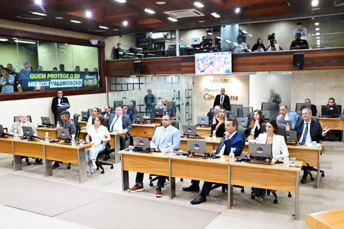 Deputados aprovam revisão salarial dos servidores da Segurança Pública do RN