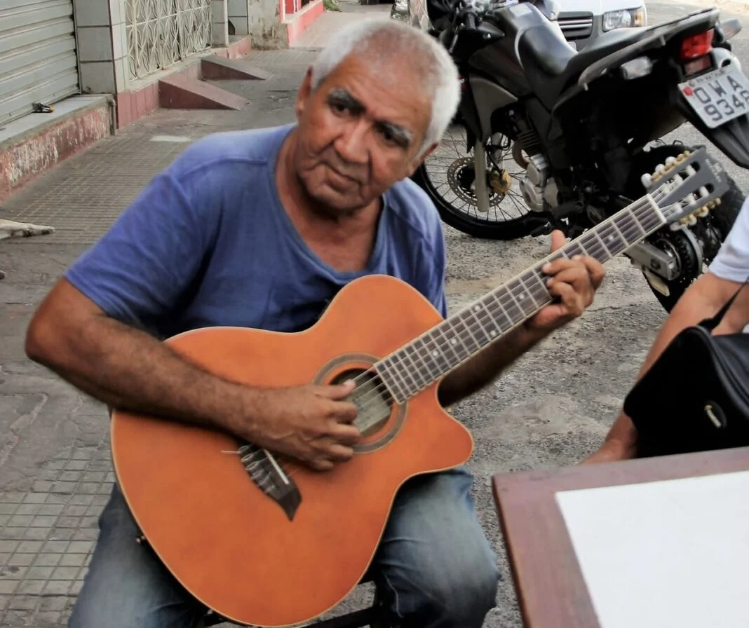 Poeta e escritor Volonté será velado na tarde desta terça-feira em Natal e o sepultamento ocorrerá amanhã em Extremoz