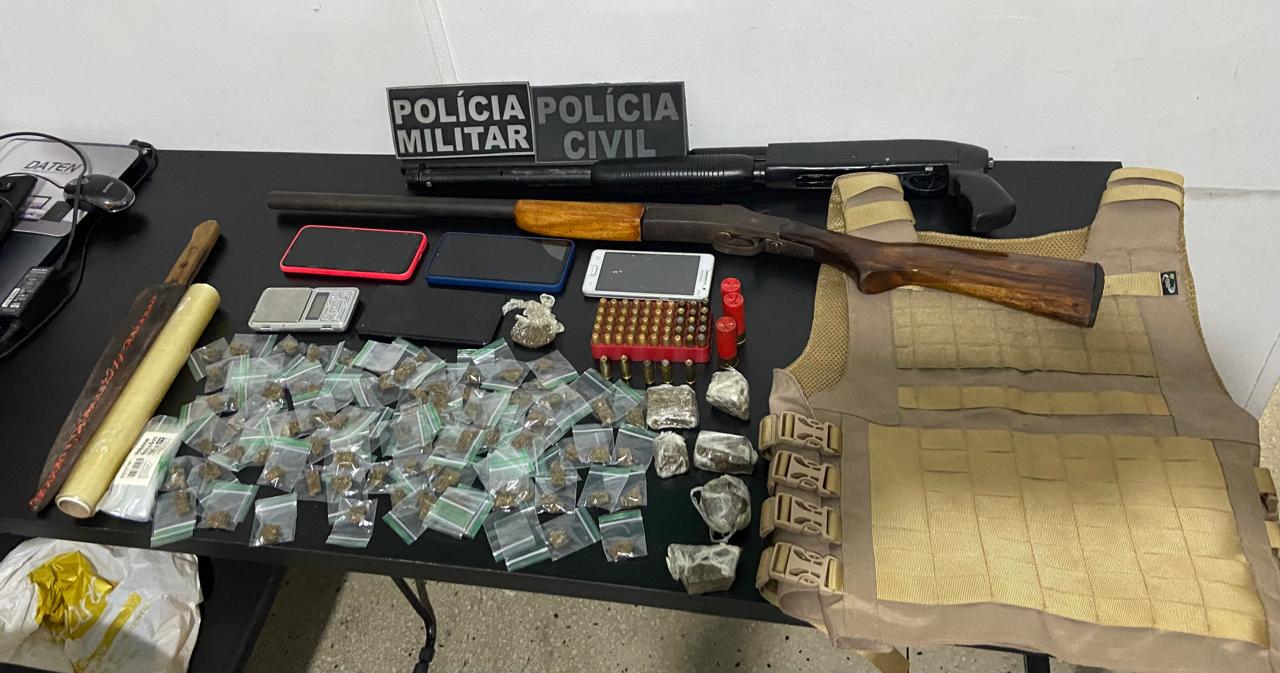 Após confronto, Polícia Civil prende homem, apreende adolescente com armas e drogas