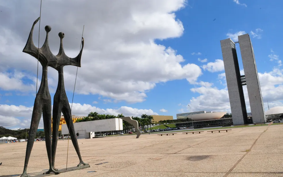 Governo Lula usará verba da Lei Rouanet em obra de restauração da Praça dos Três Poderes