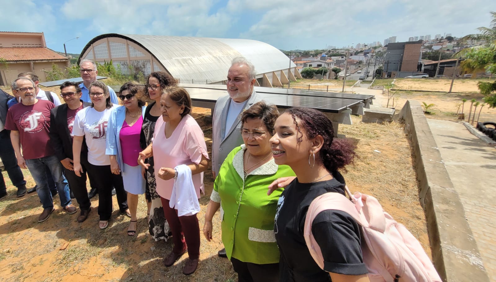 Projeto Escolas Solares, do RN, deve ser replicado no Brasil, diz ministra