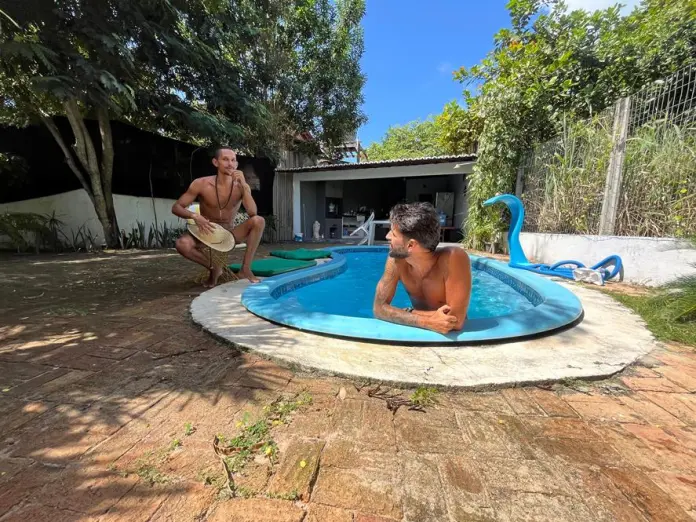 BABADO: Hostel naturista voltado para gays ganha destaque na praia de Pipa e contará com festa de réveillon inovadora