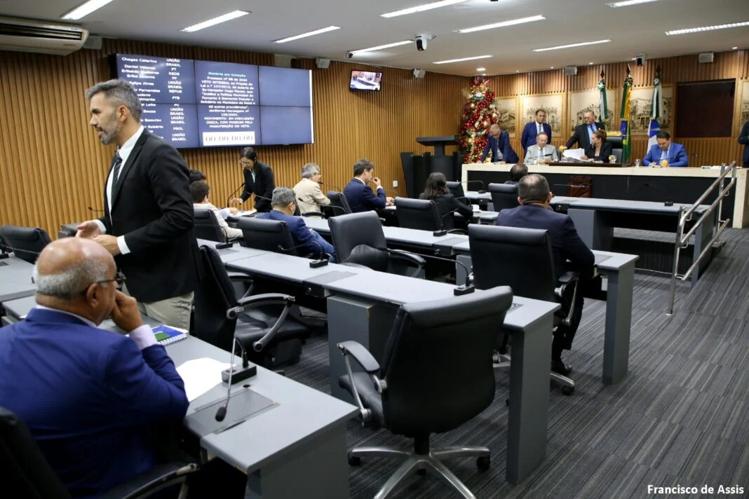 Câmara de Natal aprova alterações no Código Tributário em primeira discussão e aprecia vetos