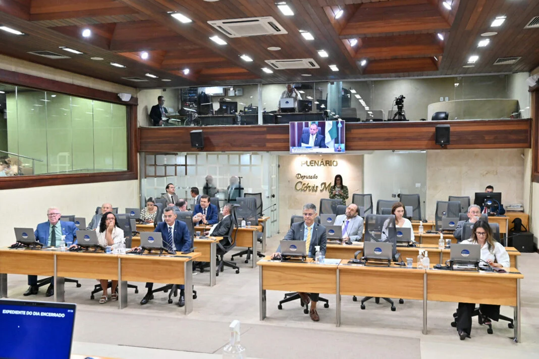 Deputados decidem nesta terça-feira sobre aumento do ICMS no RN