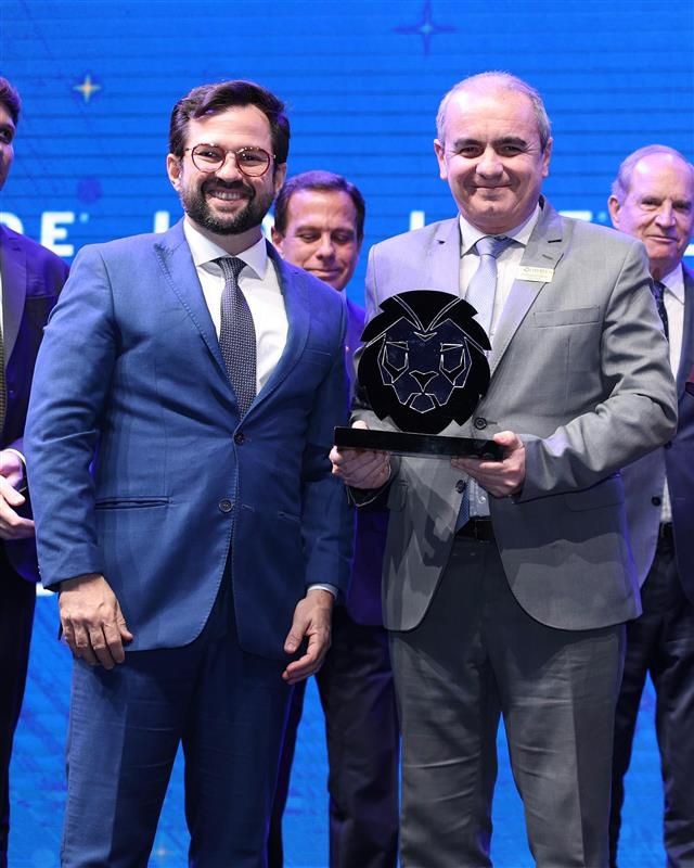 Unimed Natal recebe reconhecimento nacional no Prêmio Líderes do Brasil 2024