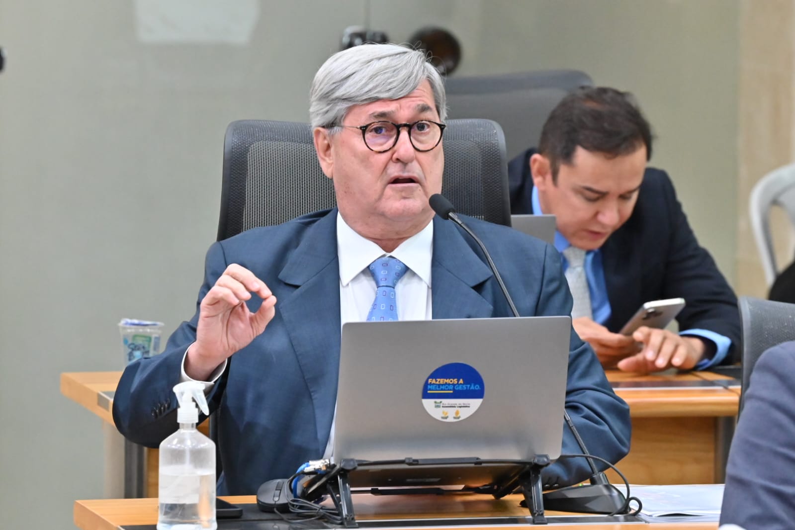 Tomba Farias diz que aumento do ICMS é "presente de Natal amargo" que Fátima Bezerra deu ao povo do RN