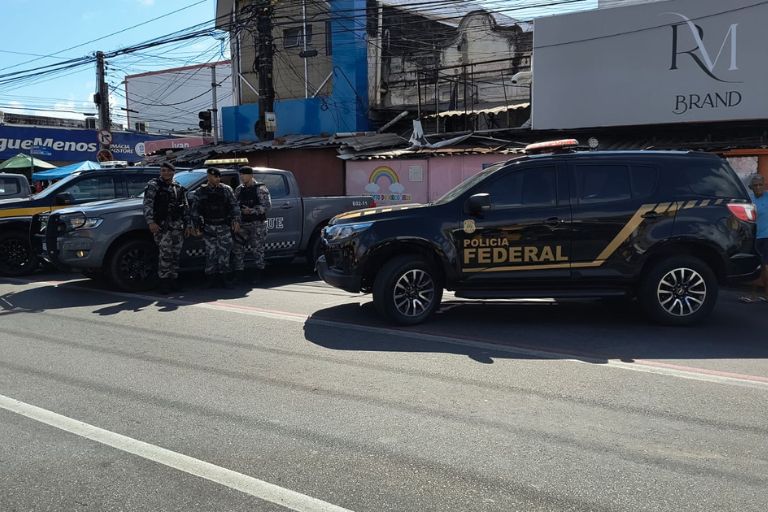 Operação de combate ao contrabando de cigarros cumpre 14 mandados judiciais de busca e apreensão na Grande Natal