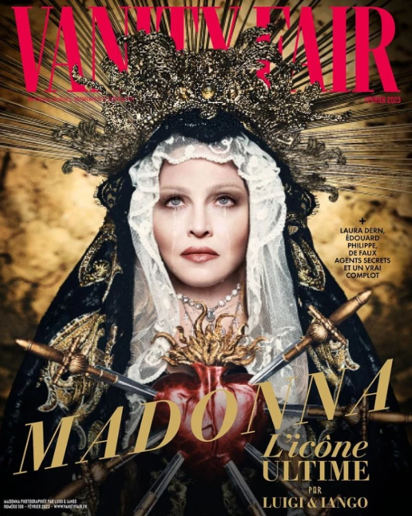 Excomungada 3 vezes, Madonna deseja um “Feliz Natal” ao papa Francisco