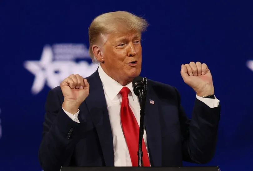 Trump afirma que irá deportar todos os imigrantes ilegais dos EUA