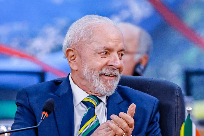 Desaforado, Lula comenta desaprovação de 90% do mercado: “Antes, eram 100% contra”