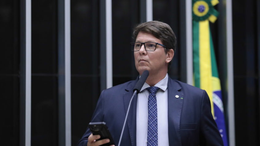 Deputado chama de “demônios” governistas contra castração química