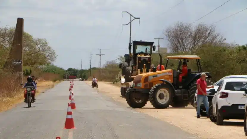 FAZ O L: Metade das obras contratadas com recursos federais estão paralisadas, aponta TCU
