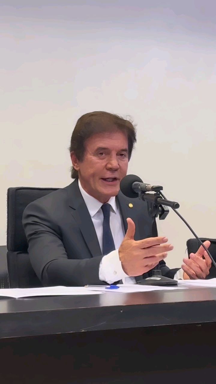 Quatro deputados do PL, incluindo Robinson Faria, deixam partido em meio a pressão bolsonarista