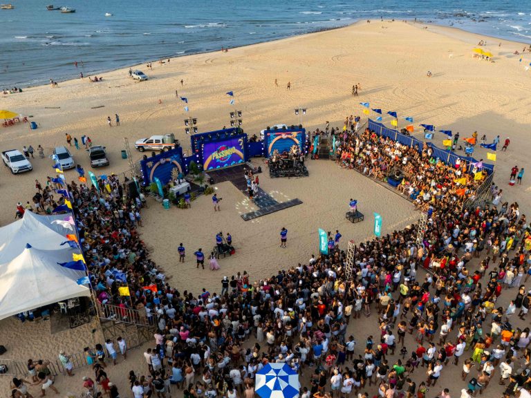 Mixtura estreia na TV Tropical ao vivo com a Cavalgada de Verão
