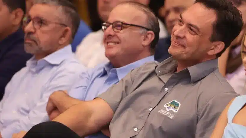 Paulinho e Styvenson apoiam Babá na Femurn