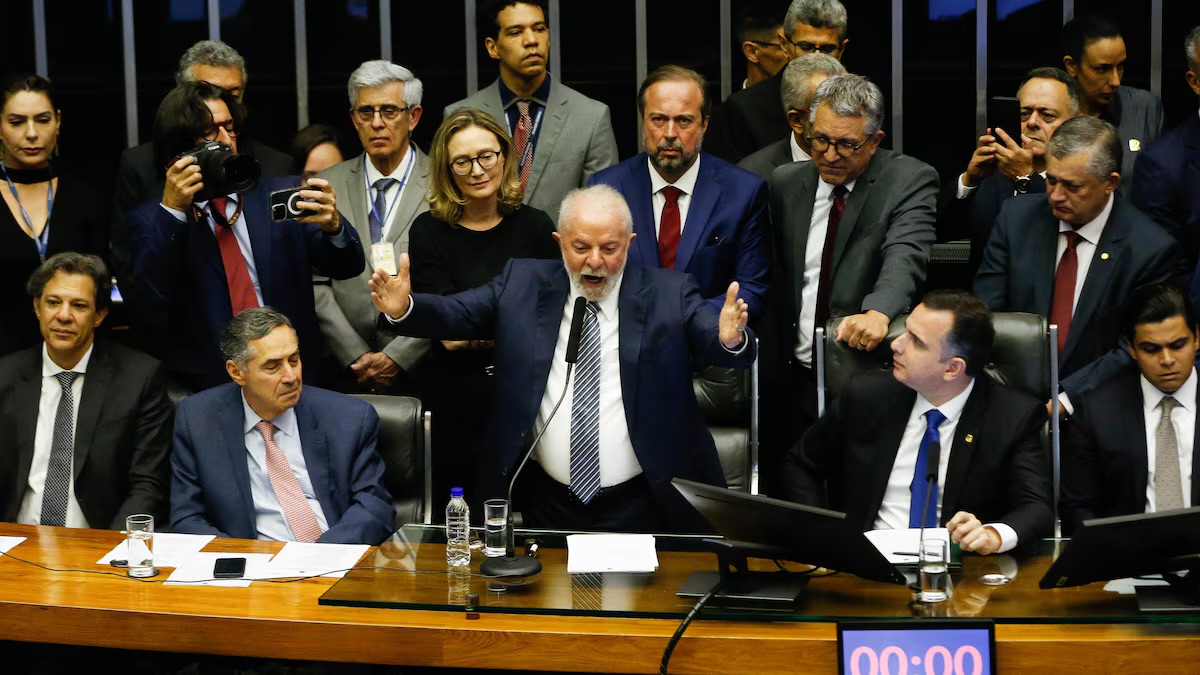 Governo Lula prioriza projetos econômicos e sociais em 2025 mirando eleições de 2026