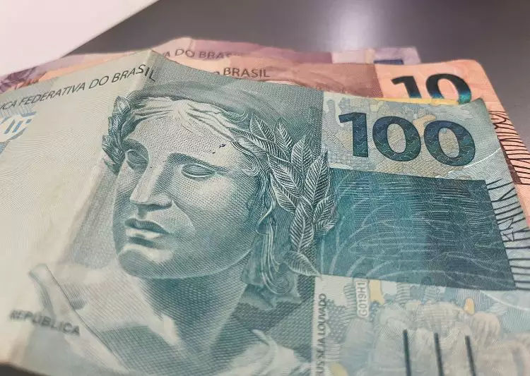 Salário mínimo passa para R$ 1.518 a partir desta semana