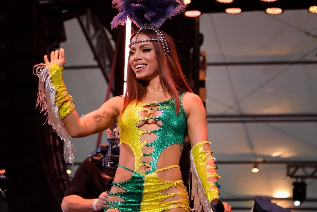 Homem relata que foi dopado e estuprado em show de Anitta