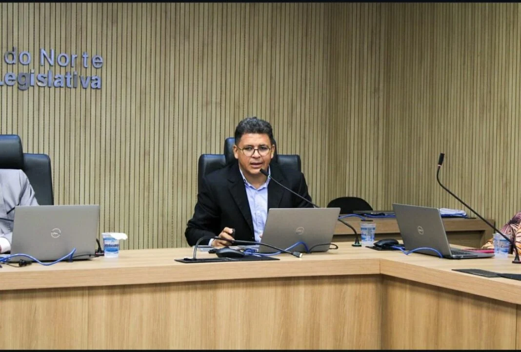 Diretor-presidente do IGARN, Paulo Sidney Gomes, é exonerado do cargo