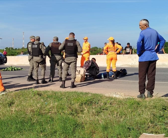 Vendedor ambulante é assassinado a tiros na BR-304, em Mossoró; filho presencia crime