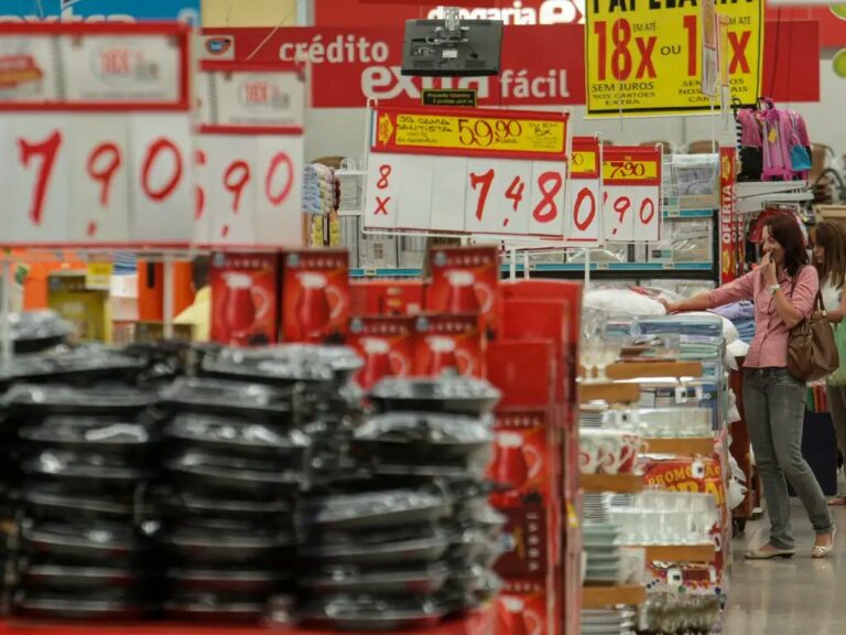 Café, carnes e açúcar devem pressionar inflação em 2025