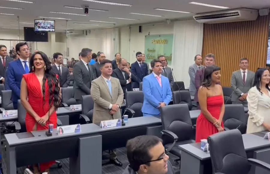 Vereadores eleitos tomam posse na Câmara Municipal de Natal