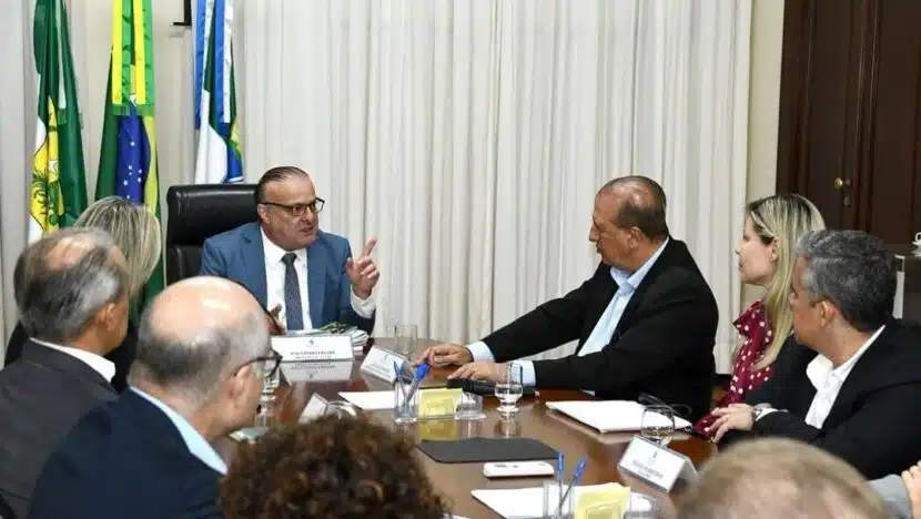 Prefeito de Natal discute boas práticas de governança com ministro do TCU