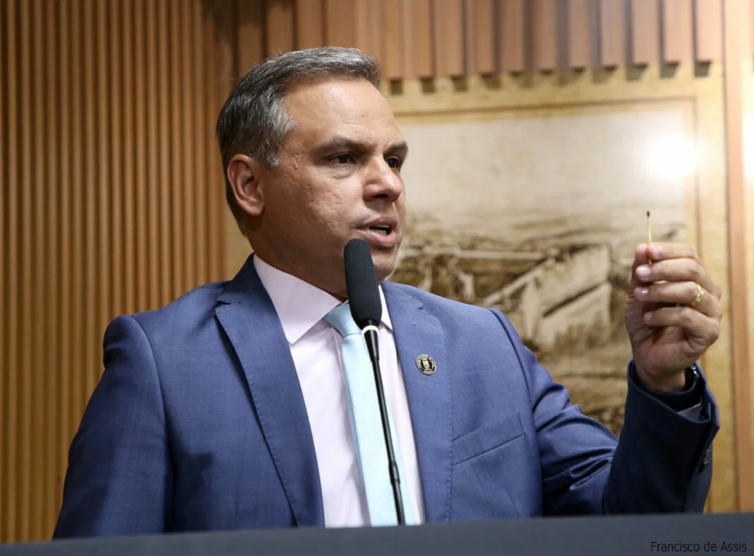 Líder do prefeito na Câmara, Aldo Clemente promete trabalho transparente e destaca papel do diálogo com oposição