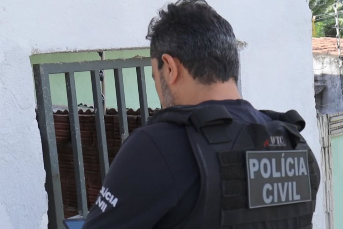Mulher é presa após tentar extorquir pai de criança desaparecida no RN usando mensagem falsa