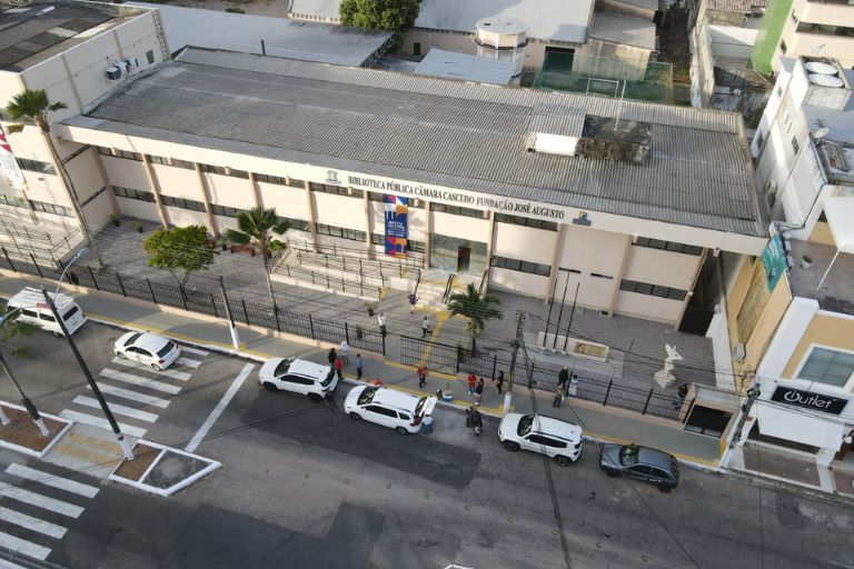 Clube de Leitura retoma atividades na Biblioteca Estadual Câmara Cascudo