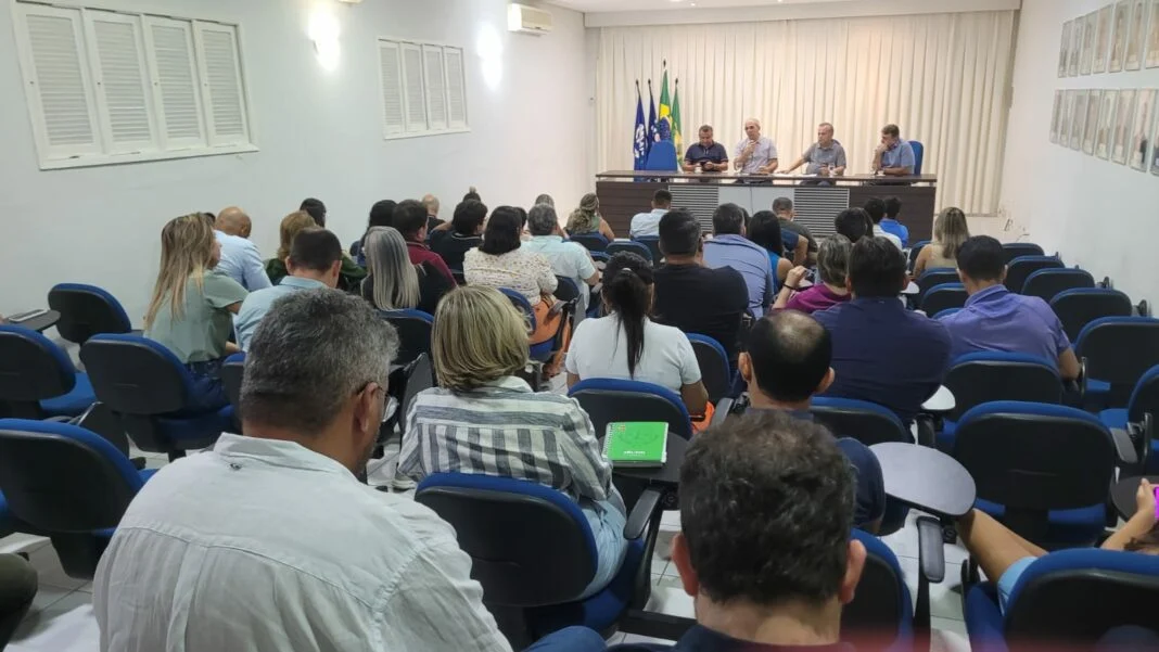Rogério Marinho se reúne com prefeitos do Seridó para discutir demandas da saúde pública