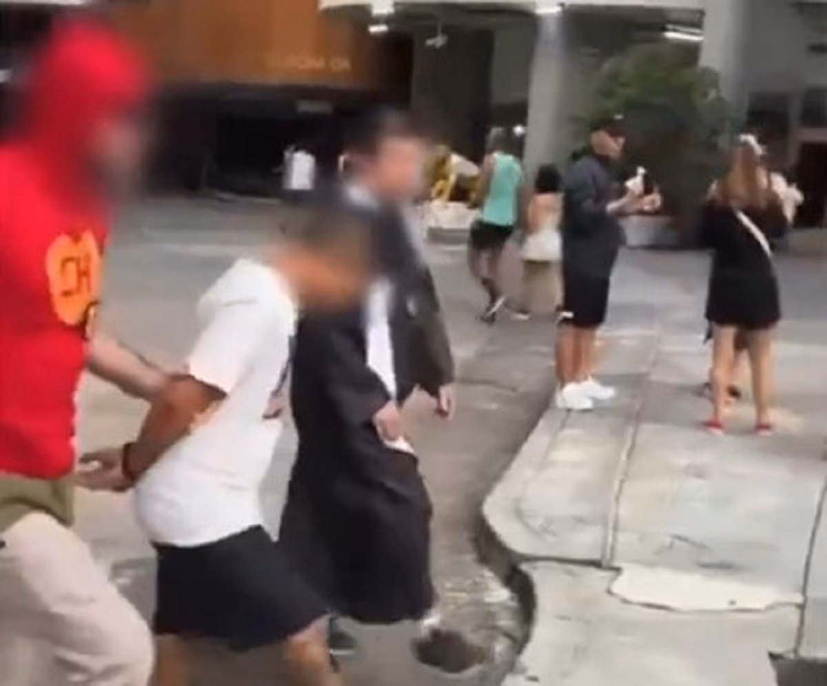 'Chapolin' e 'padre' prendem ladrão de celular em bloco de Carnaval