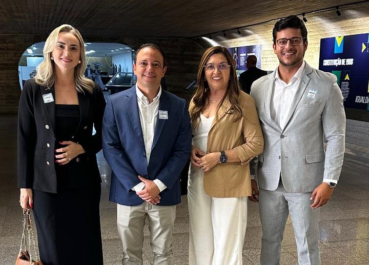 Assú marca presença no Encontro de Novos Prefeitos para ampliar investimentos e fortalecer a gestão municipal