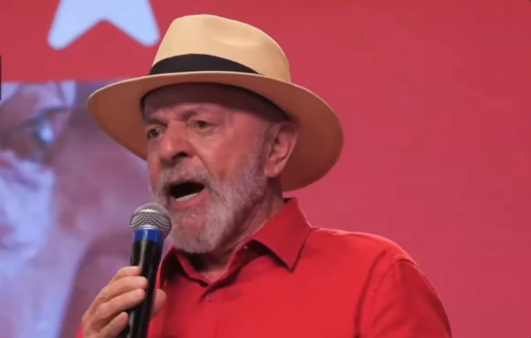 Lula diz que nem seus ministérios sabem o que seu governo faz