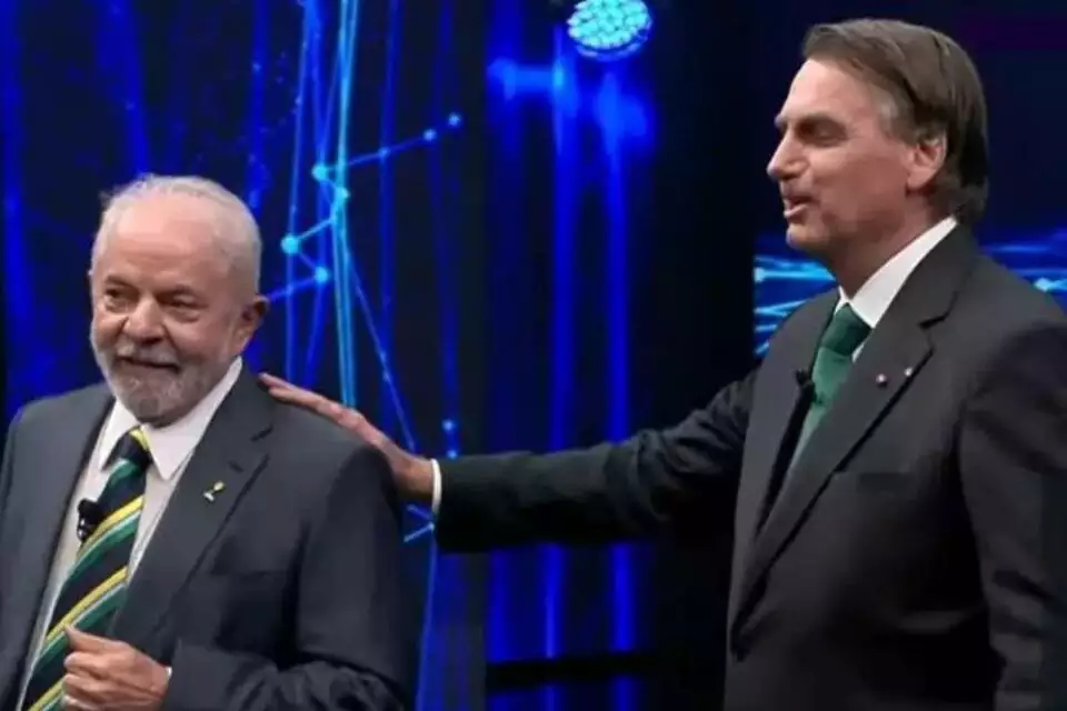 Lula diz que se Bolsonaro concorrer ‘vai perder outra vez’