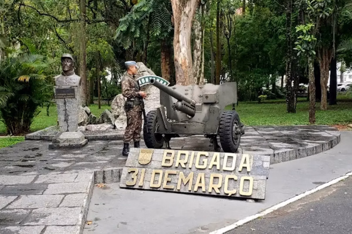 Quartel do Exército que homenageia golpe de 64 mudará de nome após pedido do MPF