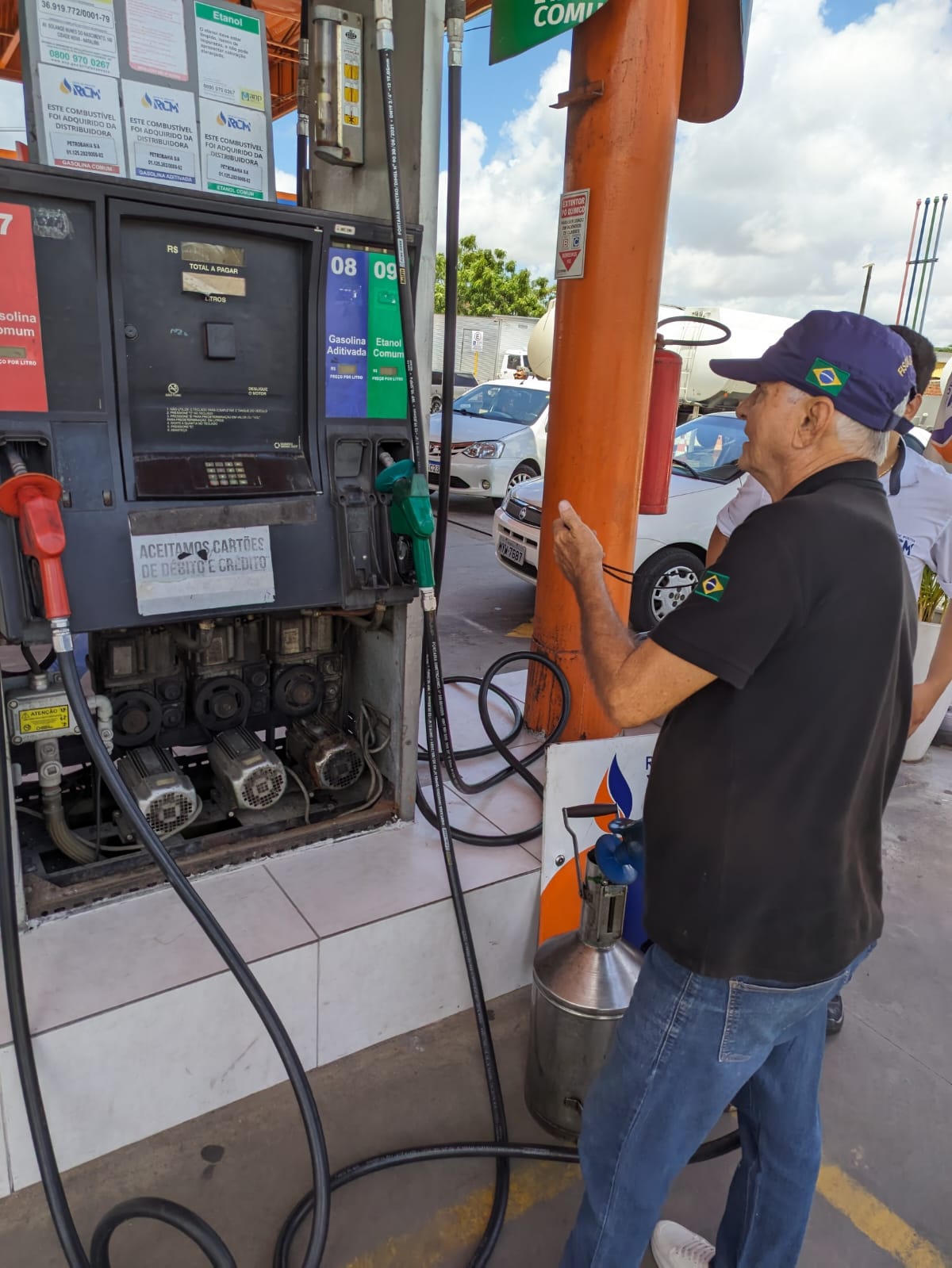 IPEM/RN inicia ano reforçando fiscalização em bombas de combustível e balanças