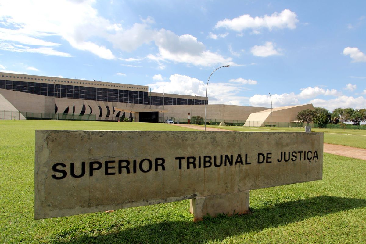 STJ atende pedido do MPRN e decide manter chefes do PCC em presídio federal