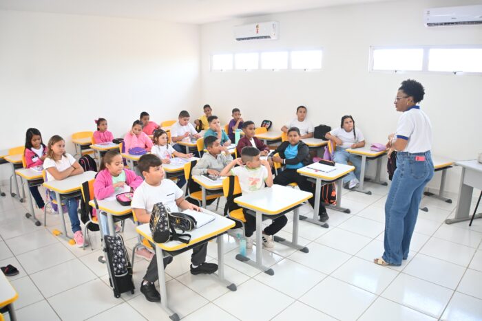 Ano letivo no Assú começa com novos professores convocados e estrutura ampliada
