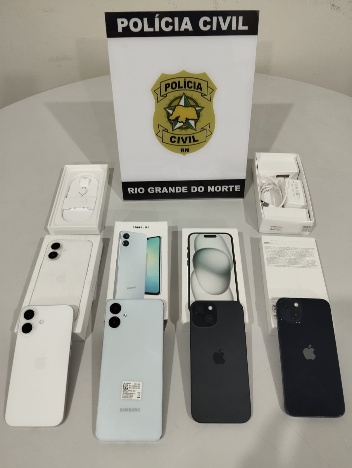 Polícia Civil recupera quatro telefones celulares avaliados em R$ 20 mil e elucida esquema criminoso nos interiores do RN