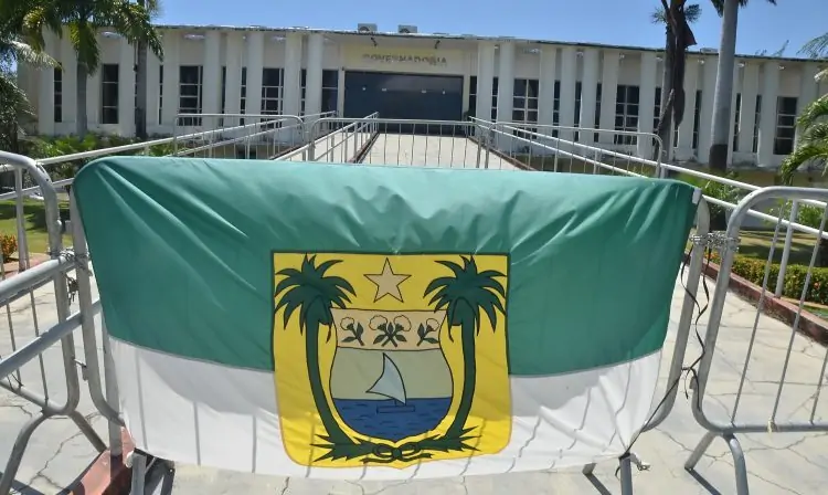 Sindicato pressiona governo do RN para revogar aumento do ICMS sobre combustíveis